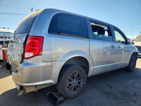 2C4RDGEGXLR179264 — 2020 Dodge Grand Caravan, фото 3 с аукциона Copart 14.10.2026, Передняя часть