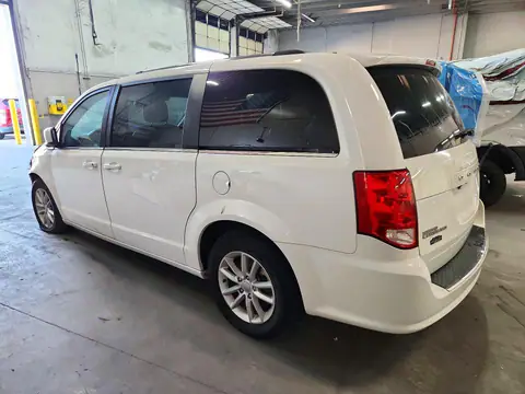 2C4RDGCGXLR174794 — 2020 Dodge Grand Caravan, фото 2 с аукциона Copart 14.10.2026, Передняя часть