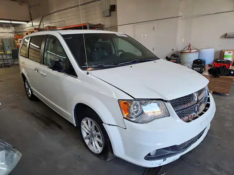 2C4RDGCGXLR174794 — 2020 Dodge Grand Caravan, фото 4 с аукциона Copart 14.10.2026, Передняя часть