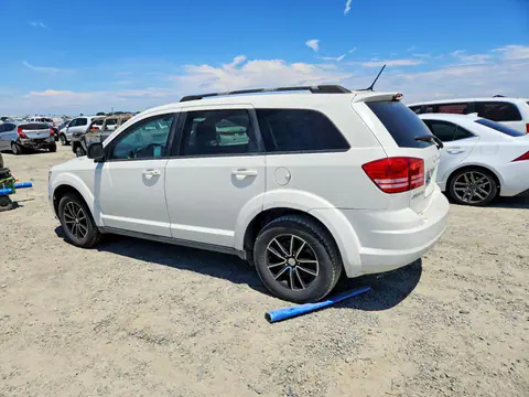 2017 Dodge Journey VIN 3C4PDCAB4HT568478 фото 2