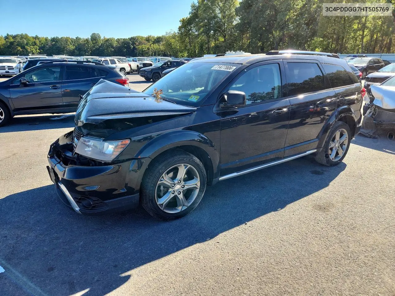 2017 Dodge Journey Crossroad VIN 3C4PDDGG7HT505769 фото 1