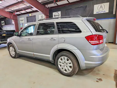 2018 Dodge Journey VIN 3C4PDCAB2JT383187 фото 2