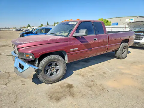 1B7KC23741J513123 — 2001 Dodge RAM 2500, Передняя часть (Front End), фото до ремонта