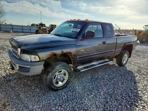 3B7KF23672M215197 — 2002 Dodge RAM 2500, Мелкие вмятины и царапины (Minor Dent/Scratches), фото до ремонта