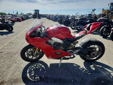 ZDMDAGNW0JB000434 — 2018 Ducati Panigale, фото 3 с аукциона Copart 06.10.2026, Подтопление