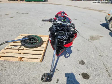 2025 Ducati Panigale V2 VIN ZDMHAU8T5SB000819 фото 2