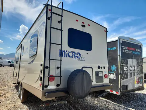 2019 Flagstaff By Forest Micro Lite Series M- VIN 4X4TFLA25KD424292 фото 3