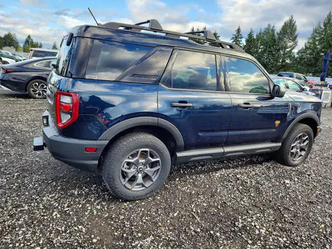 2021 Ford Bronco Sport VIN 3FMCR9D9XMRA66735 фото 3