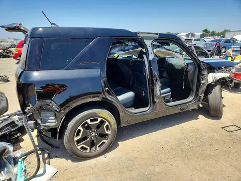 2023 Ford Bronco Sport VIN 3FMCR9C65PRD47191 фото 3