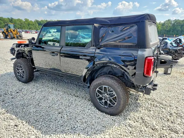 1FMDE5BH0MLA61884 — 2021 Ford Bronco, фото 2 с аукциона Copart 29.09.2026, Передняя часть