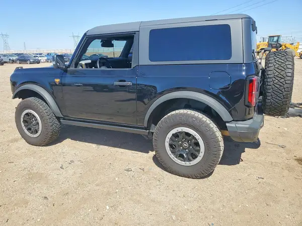 1FMDE5CP2MLA69474 — 2021 Ford Bronco, фото 2 с аукциона Copart, Передняя часть