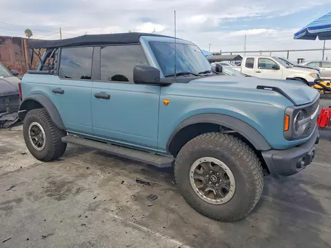 2022 Ford Bronco VIN 1FMEE5DH3NLA84840 фото 4