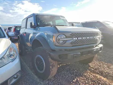 2022 Ford Bronco VIN 1FMDE5CPXNLB43645 фото 4