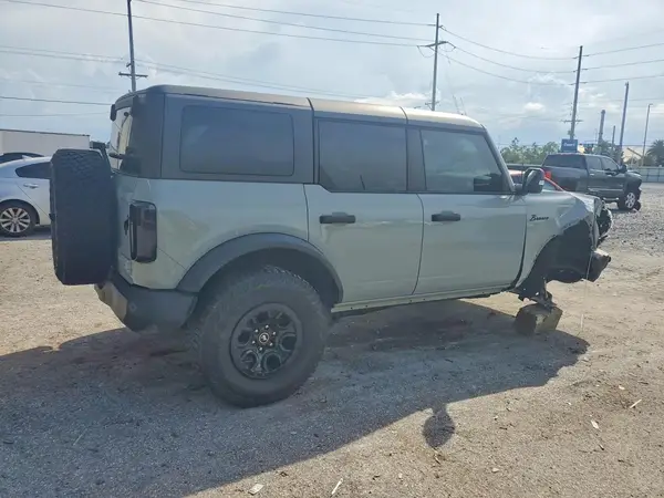 1FMEE5DP0NLB86135 — 2022 Ford Bronco, фото 3 с аукциона Copart, Передняя часть