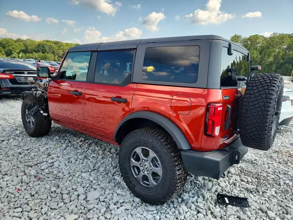 1FMDE5BH5NLA99760 — 2022 Ford Bronco, фото 2 с аукциона Copart 08.10.2026, Передняя часть
