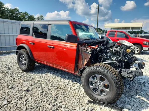 1FMDE5BH5NLA99760 — 2022 Ford Bronco, фото 4 с аукциона Copart 08.10.2026, Передняя часть