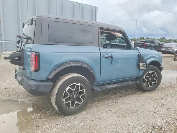 1FMDE5AP2NLB62256 — 2022 Ford Bronco, фото 3 с аукциона Copart, Опрокидывание