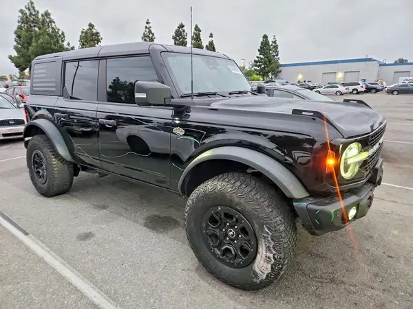 1FMEE5DPXPLA95649 — 2023 Ford Bronco, фото 4 с аукциона Copart, Задняя часть