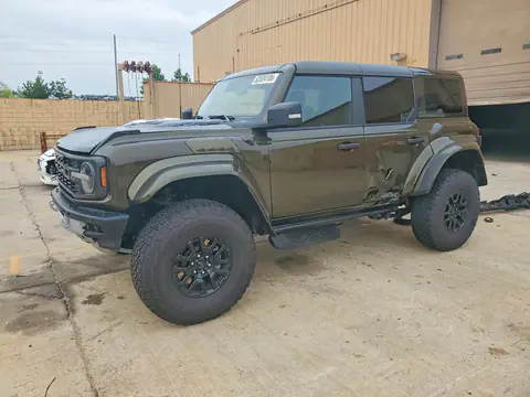 1FMEE0RR3RLA83018 — 2024 Ford Bronco, Задняя часть (Rear End), фото до ремонта