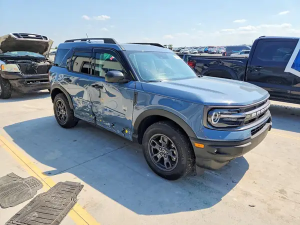 3FMCR9B62RRF04471 — 2024 Ford Bronco, фото 4 с аукциона Copart, Боковая часть