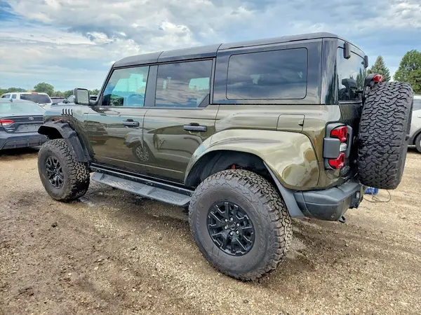 1FMEE0RR5SLB06157 — 2025 Ford Bronco, фото 2 с аукциона Copart, Передняя часть