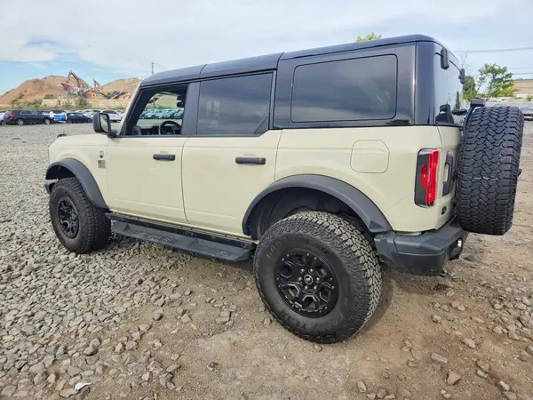1FMEE7BH2SLB15831 — 2025 Ford Bronco, фото 2 с аукциона Copart, Передняя часть