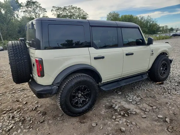 1FMEE7BH2SLB15831 — 2025 Ford Bronco, фото 3 с аукциона Copart, Передняя часть