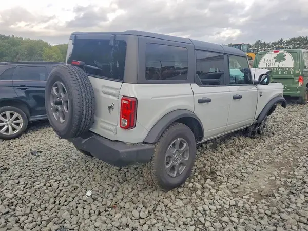 1FMDE7BH8TLA95405 — 2026 Ford Bronco, фото 3 с аукциона Copart, Передняя часть