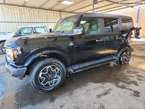 1FMDE8BH0TLA82590 — 2026 Ford Bronco, Задняя часть, фото до ремонта