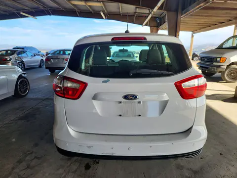 2014 Ford C-Max Se VIN 1FADP5AU4EL509001 фото 6