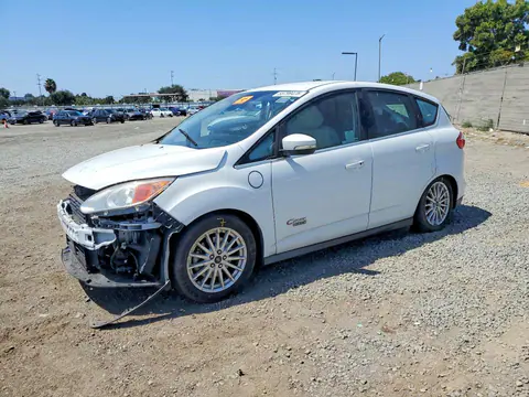 1FADP5CUXGL108777 — 2016 Ford C-MAX, Передняя часть (Front End), фото до ремонта