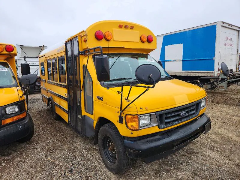 2006 FORD ECONOLINE VIN 1FDSE35P36HA41357 фото 1