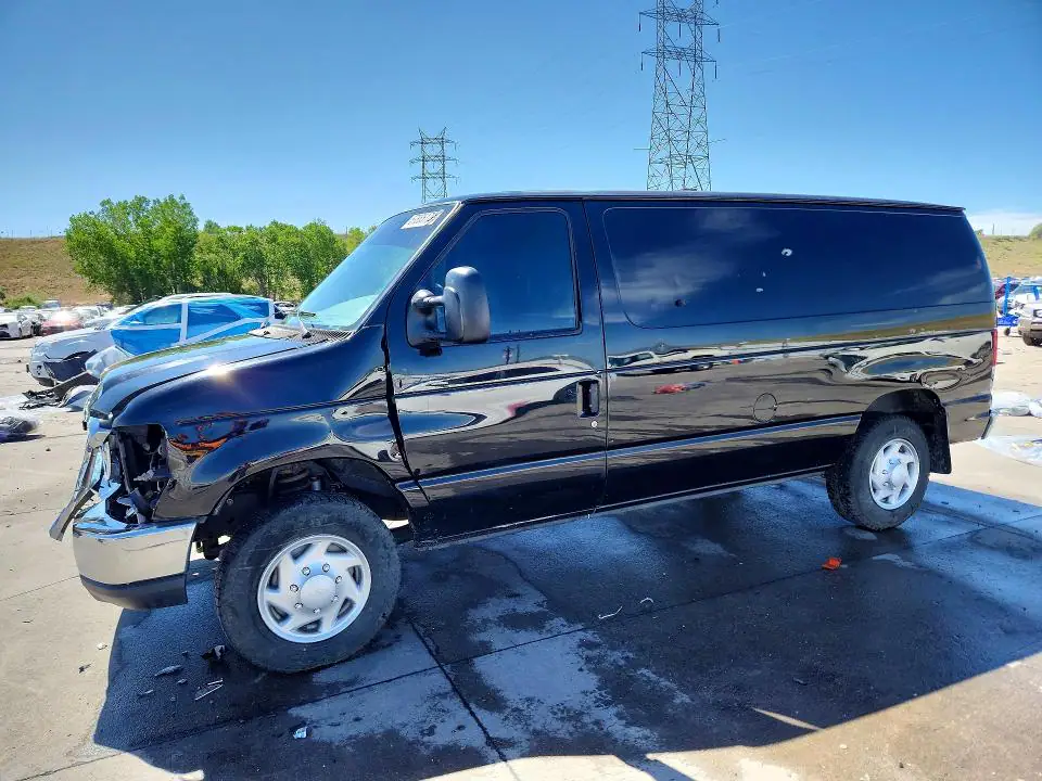 1FTNE1EW8EDA24329 Ford Econoline 2014 — повреждение Передняя часть, фото до ремонта