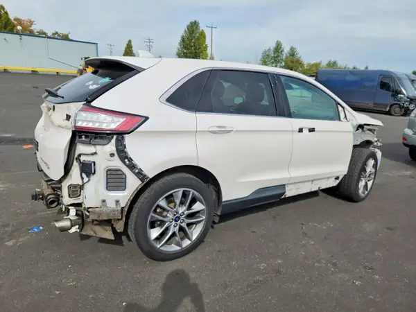2FMPK4K90HBC10373 — 2017 Ford EDGE, фото 3 с аукциона Copart, Передняя часть
