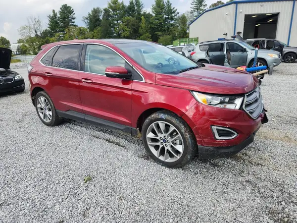 2FMPK4K98HBC11240 — 2017 Ford EDGE, фото 4 с аукциона Copart, Передняя часть