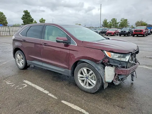 2FMPK3J8XHBB81919 — 2017 Ford EDGE, фото 4 с аукциона Copart, Передняя часть