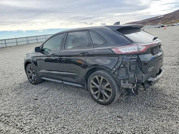2FMPK4AP8HBC31911 — 2017 Ford EDGE, фото 2 с аукциона Copart, Задняя часть