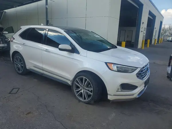 2FMPK3K96KBC72944 — 2019 Ford EDGE, фото 4 с аукциона Copart, Передняя часть