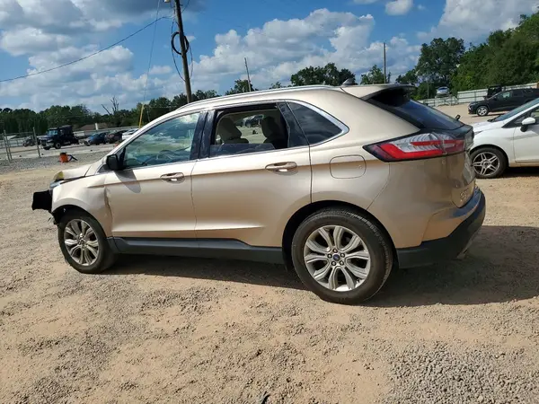 2FMPK3K98LBB43377 — 2020 Ford EDGE, фото 2 с аукциона Copart, Передняя часть