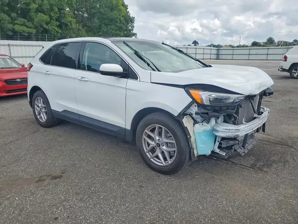 2FMPK4J93PBA33205 — 2023 Ford EDGE, фото 4 с аукциона Copart, Передняя часть