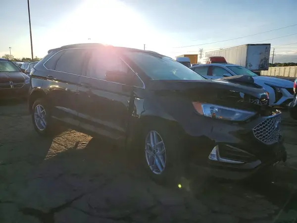 2FMPK4J93RBB03188 — 2024 Ford EDGE, фото 4 с аукциона Copart, Передняя часть