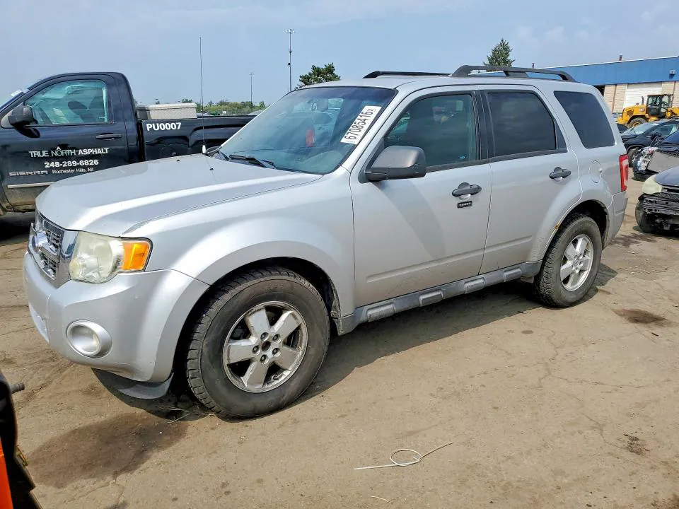2009 FORD ESCAPE VIN 1FMCU03GX9KC57934 фото 1