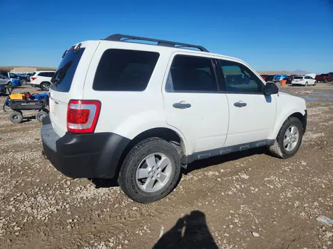 2010 FORD ESCAPE VIN 1FMCU9DGXAKC29154 фото 3