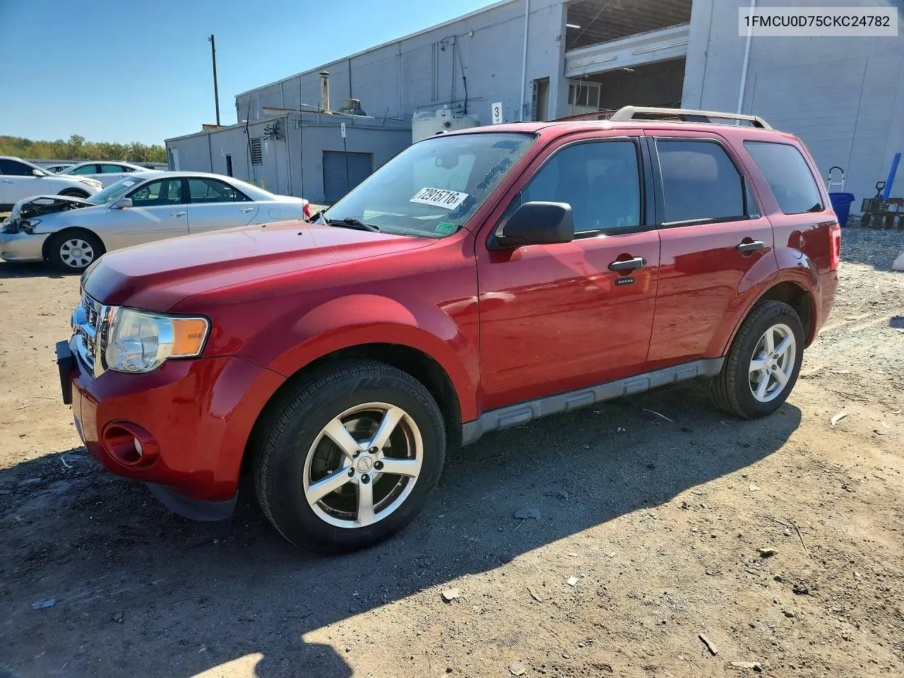 1FMCU0D75CKC24782 Ford Escape 2012 — повреждение Мелкие вмятины и царапины, фото до ремонта