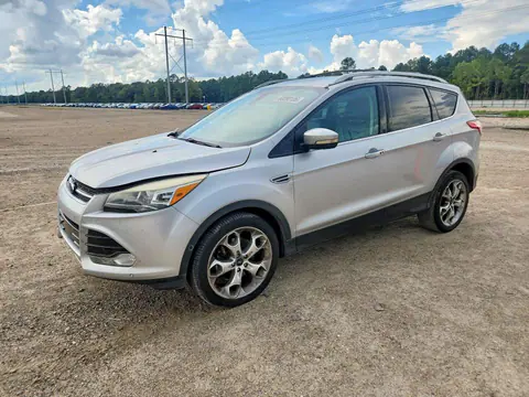 1FMCU0J98DUC91260 — 2013 Ford Escape, Передняя часть (Front End), фото до ремонта
