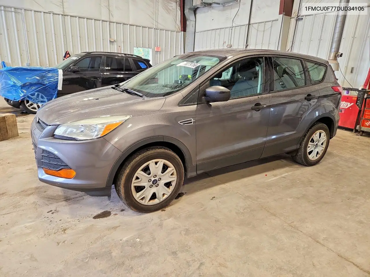 2013 Ford Escape S VIN 1FMCU0F77DUD34106 фото 1