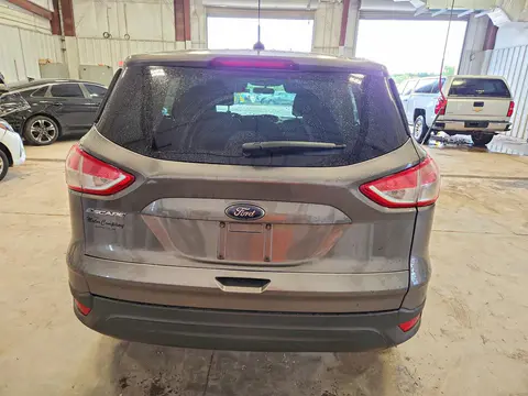 2013 Ford Escape S VIN 1FMCU0F77DUD34106 фото 6