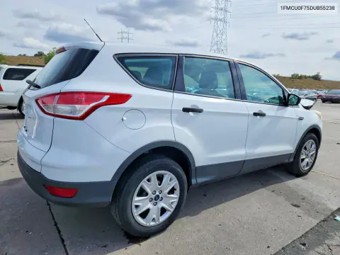 2013 Ford Escape S VIN 1FMCU0F75DUB55238 фото 3