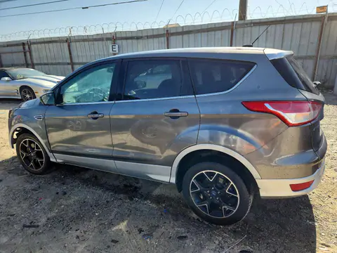 2014 Ford Escape VIN 1FMCU0GX5EUE13872 фото 2