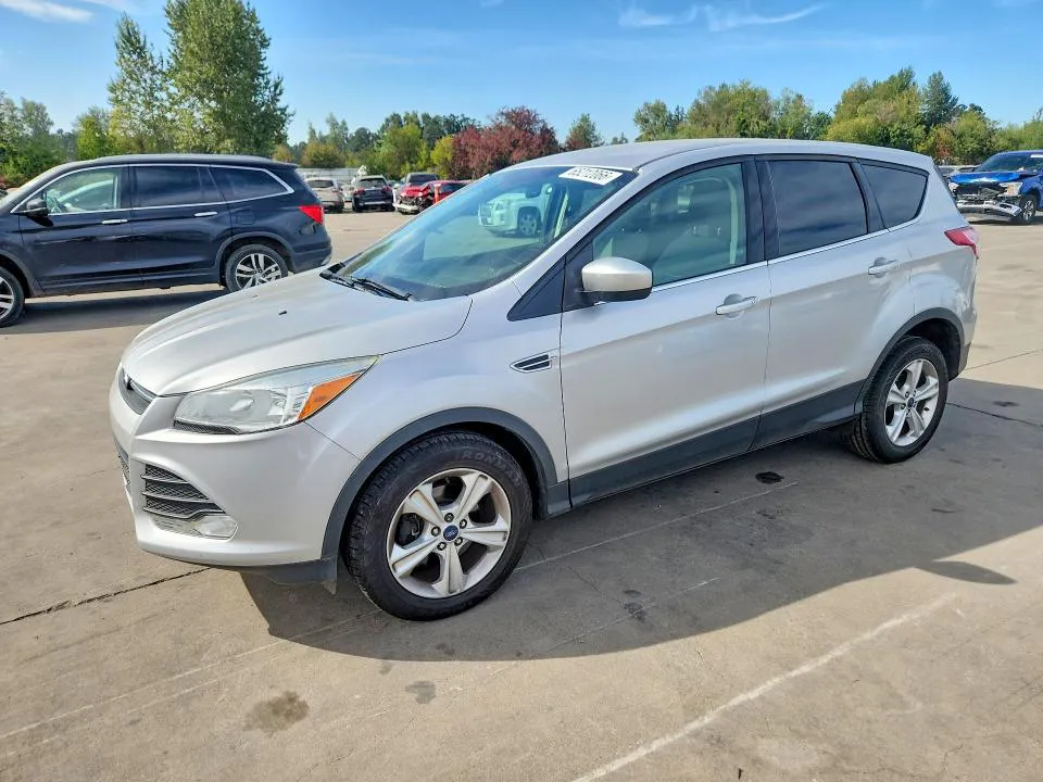 2014 Ford Escape VIN 1FMCU9GX0EUB64966 фото 1